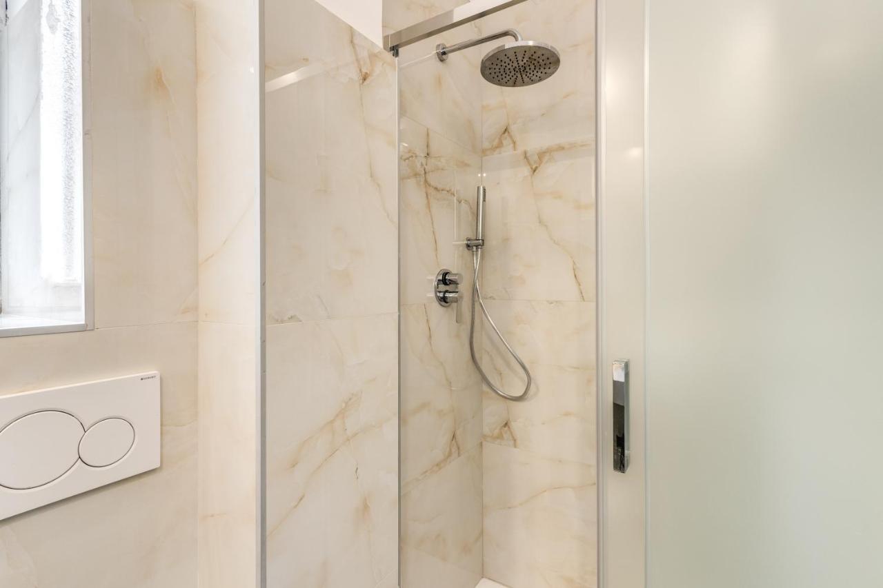 Nala Luxury Apartment With Terrace Roma Esterno foto